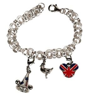 World of Charms by Sari Simayof Charm Bracelet Mickey UK Flag Duck Hat Box 8"